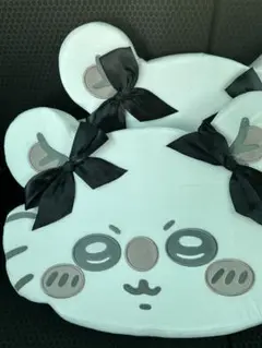 モモンガクッション 黒色リボン付き