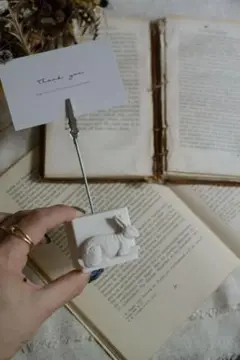 うさぎのクリップスタンド　clip stand ジェスモナイト