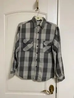 Item thumbnail for item 542886c8-f5c7-42e2-ac76-27e3a064f68e