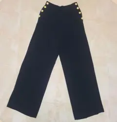 ☆金色ボタン☆《ブラックワイドパンツ》 Mサイズ