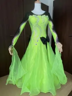 社交ダンス モダンドレス 蛍光イェーロー