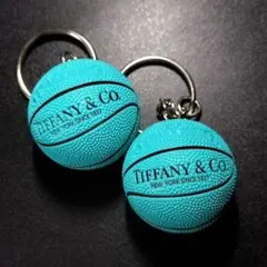 希少‼️Tiffany & Co.×SPALDINGバスケットボール型キーホルダー Tiffany & Co. - Tiffany&Co バスケットボールキーホルダー