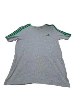 adidas グレー Tシャツ 160センチ　緑のストライプ