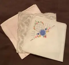 スワトウ風アンティークの刺繍とレースのハンカチ3枚セット
