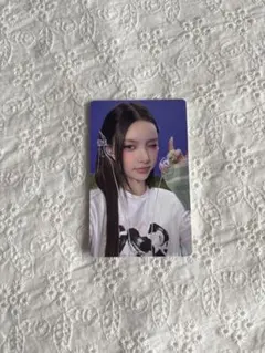 ILLIT♡ユナ bombイヤホン トレカ