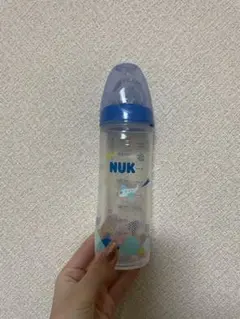 NUK 哺乳瓶