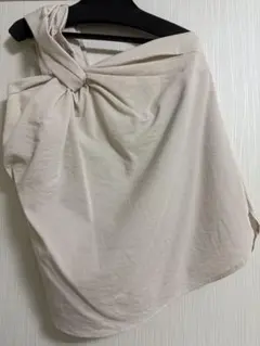 LAGUNAMOON ワンショルダー　トップス