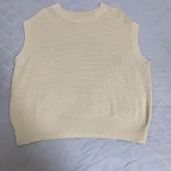 アイボリー 網目編み ニットベスト