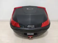 Item thumbnail for item 53cbd54d-1619-4c6d-9a56-173f8ff92572