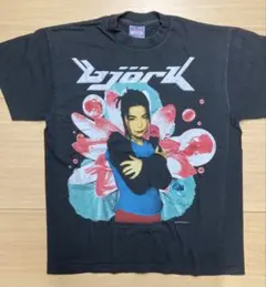 Björk L Tシャツ