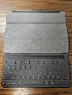 Apple純正 iPad smart keyboard