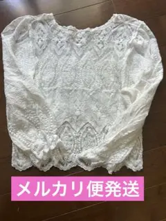 【新品未使用】ホワイトレース刺繍ブラウス