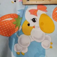 いちごプードル　昭和レトロ生地