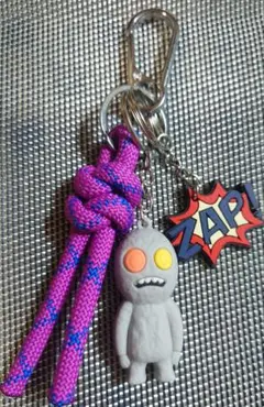 ハンドメイド　キーホルダー　バックチャーム　パラコード　モンスター　ハロウィン