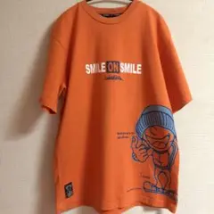 Tシャツ　前後にプリントデザイン