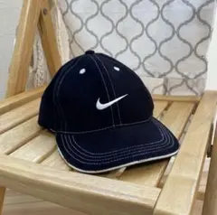 Nike 黒 ベースボールキャップ
