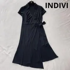 ☆INDIVI 襟付き　Vネック　リボン ブラック　半袖ワンピース