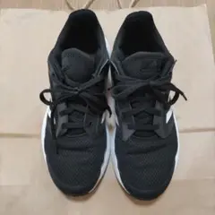 adidas ブラック/ホワイト スニーカー 24cm