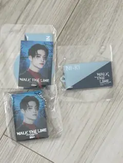 ENHYPEN WALK THE LINE NI-KI カプセルトイ　３種
