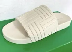 クリアランス新品未使用BOTTEGA VENETAラバーサンダル　28cm