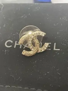片耳用ピアス CHANEL 刻印なし