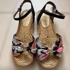 Item thumbnail for item 0966daef-bb24-409b-b6cb-940e9abe9853