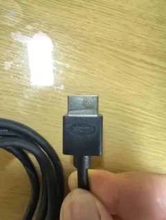 HDMIとHDMI接続ケーブル 約1m 黒