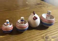 木製 置物 こま、にわとり おもちゃ