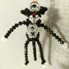 ハンドメイド　スワロフスキービーズ　ストラップ　ピンクパンサー　レトロ　ギフト