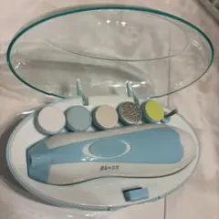 電動 赤ちゃん用爪切り 青と白 5種類の研磨ヘッド付き 大人も使えます