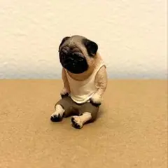 パグ 朝隈俊男コレクション 犬の生活パート1 フィギュア　置物　白シャツ