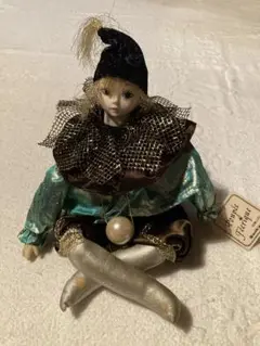 アンティーク　madame VERTE  ゼンマイ　オルゴール　ピエロ アンティーク madame VERTE ゼンマイ オルゴール ピエロ - メルカリ
