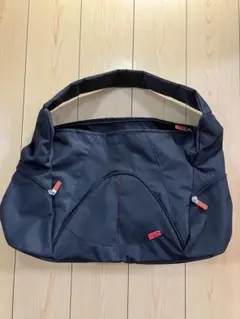 新品未使用　PUMA プーマ　スポーツ　ショルダーバッグ ボストンバック　黒