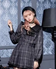 NOEMIE ゴシックスクールライクセットアップ 濃グレー