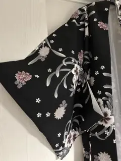 黒地にピンク花柄 小紋 着物