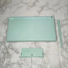 Nintendo　DS lite本体　ミントグリーン