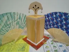 「無垢ヒバ木製」の投扇興セット。