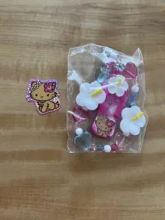 サンリオ　ストラップ　トコナツバケーション　チャーミーキティ