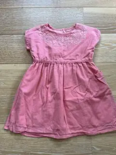 BEAMS miniの刺繍入り半袖ワンピース