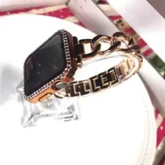 Item thumbnail for item 42da96d3-75f9-4f47-8b58-8a214a7dc70c