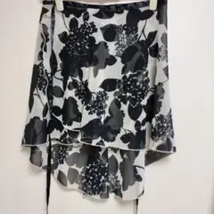 未使用　バレエ　巻きスカート M トゥリーナウェア　シフォン花柄