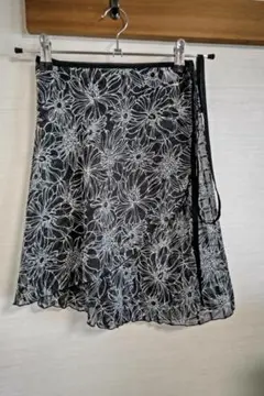 黒系　バレエ巻きスカート