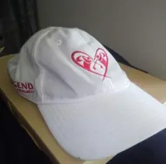TaylorMade 白 キャップ THE LEGEND テイラーメイドキャップ