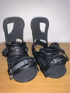 スーパーグリップキャップストラップ2.0 MATTY BLACK サイズS Burton Supergrip Snowboard Binding Capstrap 2.0 | Burton.com