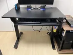 昇降式デスク　キーボード収納付き