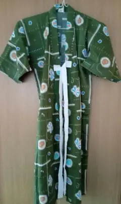 浴衣　虫柄110-120cm