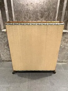 ベッド　リアル折り畳み？