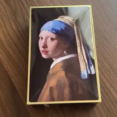 ゴンチャロフ《缶のみ》　ヨハネス•フェルメール　真珠の耳飾りの少女　ガルニエJ