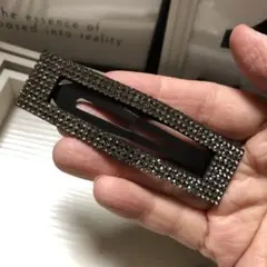 即購入ok☆✴︎パッチンピンコーナー57キラキラストーン付大きめ長方形パッチンピン
