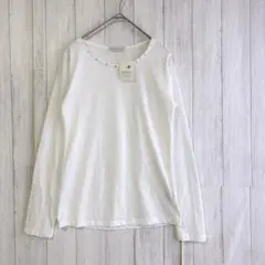 アースミュージックアンドエコロジー　Tシャツ　【S】　白　新品タグ付き　ビジュー